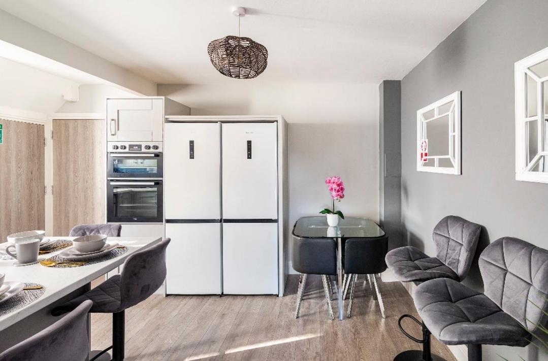 Luxury House 4 Ensuite Bedrooms, Free Parking ,Wifi Oxford Exterior foto